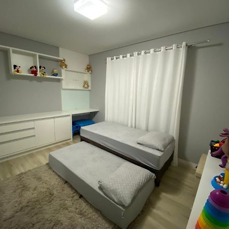 סאו ז'וזה Casa Confortavel Com Piscina מראה חיצוני תמונה